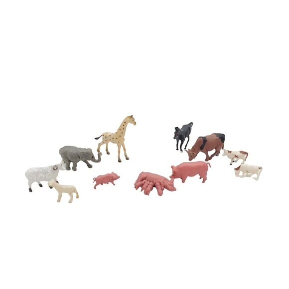 Vintage Lot Of Plastic Farm‎ Animals Pig Cow  Horse Giraffe Hong Kong 1950s - Picture 1 of 6